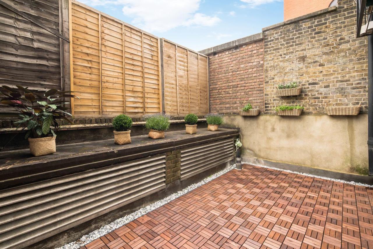 Charming Spacious 2Br Flat Near Station Plus Parking Londres Extérieur photo